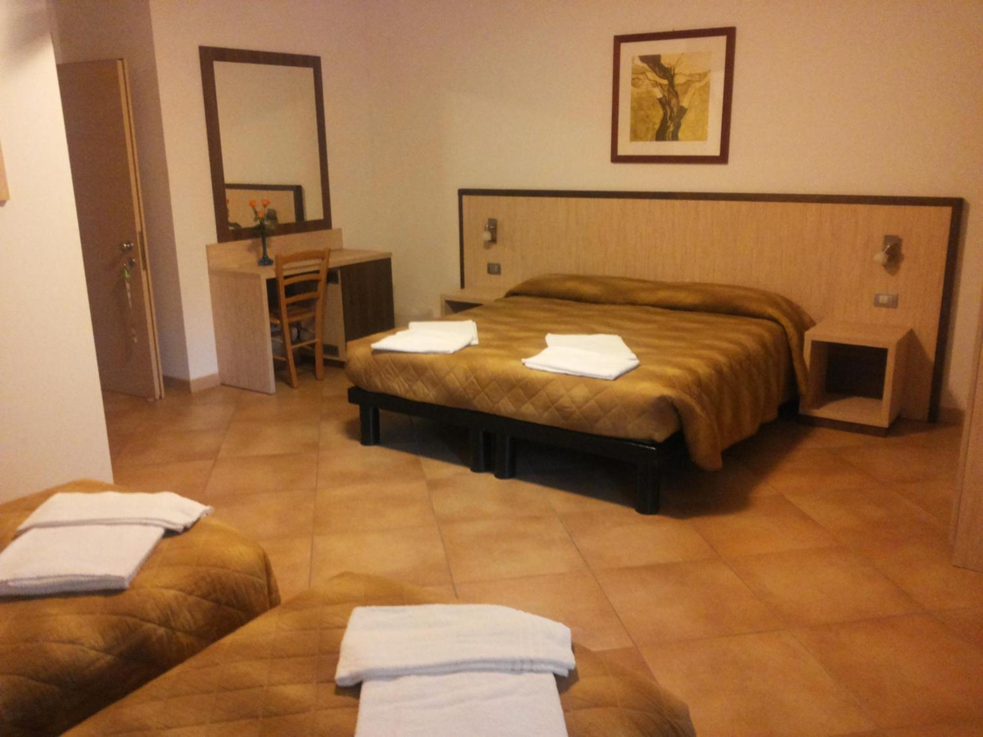 Agritur Arcosole B&B Camping Стая снимка