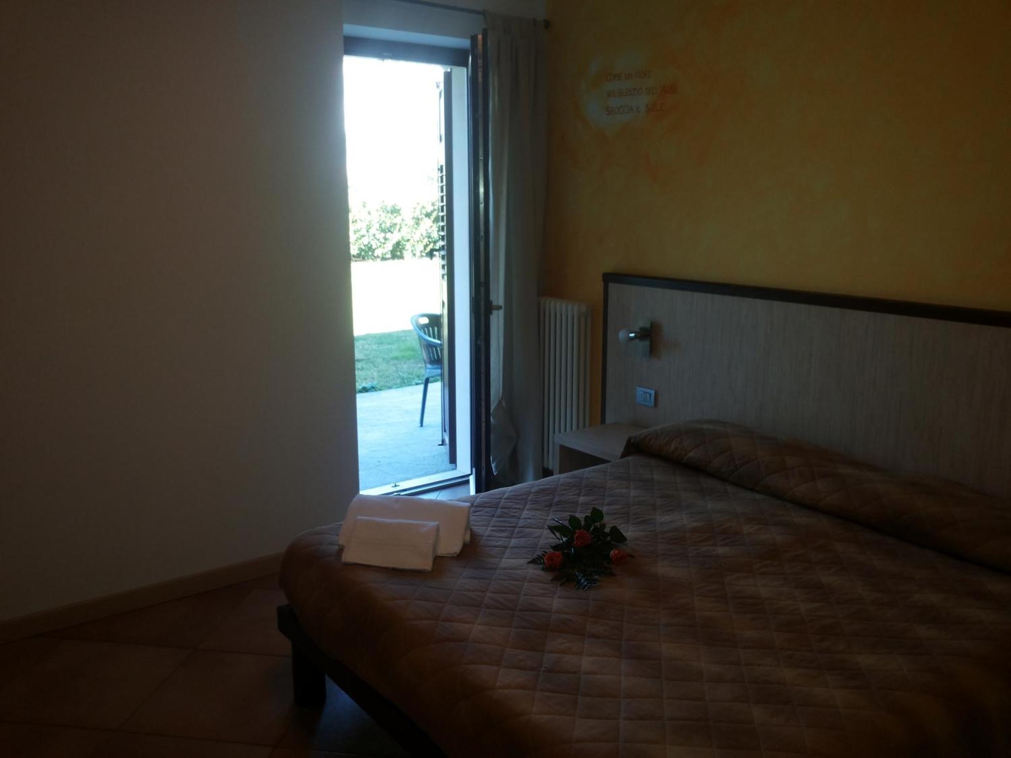 Agritur Arcosole B&B Camping Стая снимка